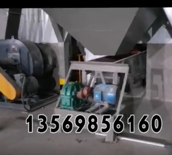 甘肅往復式給料機、給煤機客戶安裝現場！